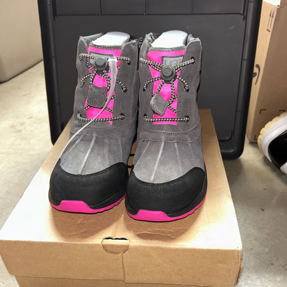 Gray and Pink Winter Boots with Black Accents